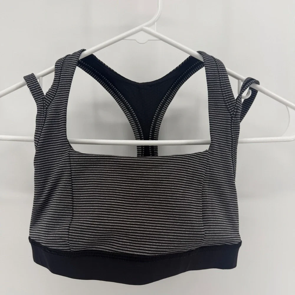 Lululemon Black Grey Striped Racerback Sports Bra‎ Size 4 Square Neck Yoga Gym